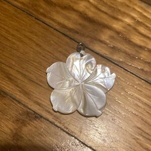 Mother of Pearl Flower Pendant